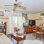 3 Bedroom Stunning Home In Pulpi