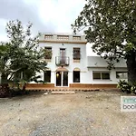 Villa Mediterrania, Con Piscina Y Barbacoa