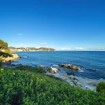 El Paseo - By Almarina Villas