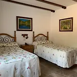 Hotel Mirasierra