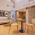 Uma Suites Ondarreta