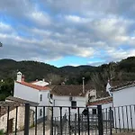 La Casa Del Castano