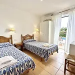Villa Ana