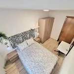 Apartamento Con Habitaciones Compartidas