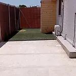 Casa De Madera Muy Acogedora En Una Zona Tranquila
