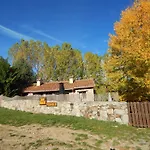 Casas Rurales Cimera yBrincalobitos