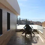 Relax Al Pie De La Alfaguara