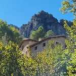 La Casa Encantada Guest House