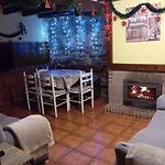 La Casuca Y La Cabaña