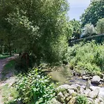 Hermoso Molino Restaurado A Pie Del Rio En Vigo