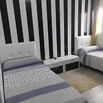 Hostal Fuente Del Pino