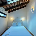 Beautiful Villa With Pool And Views