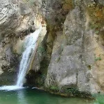 Camping Montillana Con Bungalows