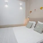 Fiesta Y Siesta