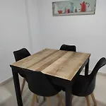 Apartamento Con Balcon Cerca Del Centro