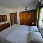 Casa De Personas