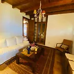 La Rayuela Suites