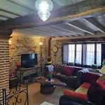 La Casa Encanto