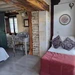 La Casa Encanto