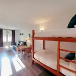 Bed And Snow Ski Zona Media