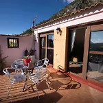 Eagles Nest - Massive Townhouse With Pool With Outstanding Views