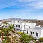 Stunning Place In Casa Banderas W Pool, Padel, Gym By Costarentals - Ref 74