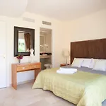 Mediterranean Townhouse Calagolf