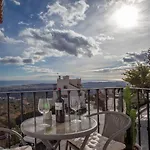 New! Renovated Flat In Mijas