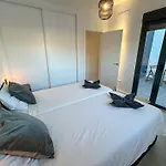 Orizon 01 Apartment With Terrace And Sea View