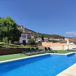 Villa Peralta, Heated And Private Pool ,Near Beach And Golf !
