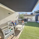 Alojamiento El Pez Casa Con Piscina Climatizada