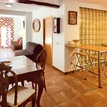 Chic Apartment In Tolva Mountain View 75 M² Fireplace
