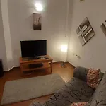 Country Sun Apartments
