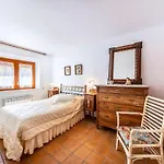 Casa Con Piscina 1Hr Barcelona