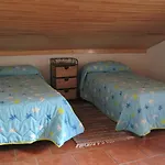 Casa De Piedra En El Valle De Lozoya