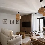 La Casa Del Escudo
