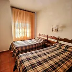 Hostal Montemayor