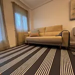 C12A01 Coqueto Apartamento Con Piscina Y Garaje