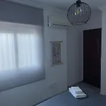 Encanto Urbano: Piso Centrico Totalmente Equipado