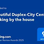 Beautiful Duplex-City Center. Parking By The House
