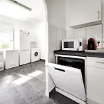 Casa Con Piscina Privada En Sant Pol De Mar