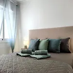 Salinas Luxury Danuria