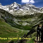 EL CAJIGAR ORDESA 6-8 pax