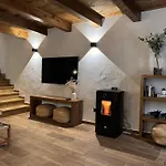 Casa Castillo De Mora