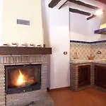 Gemuetliches Ferienhaus Mit Pool Und Garten