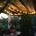 Laendliches Haus Mit Jacuzzi