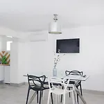 Olivia Apartments Trg