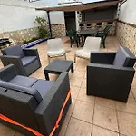 Casa Leo