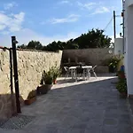Casa Del Almendro