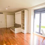 Apartamentos Plaza de Santiago - Estudios Turisticos - 1 LLAVE